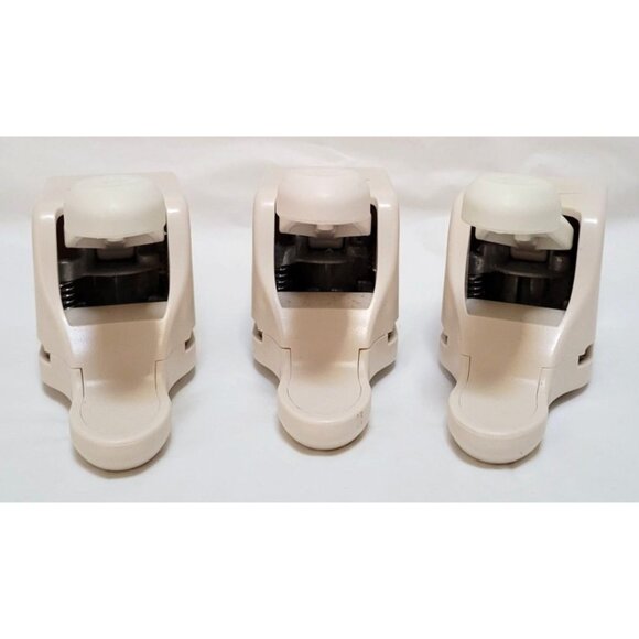 Lot of 3 Martha Stewart Crafts Paper Corner Adorners Punches - Picture 3 of 8